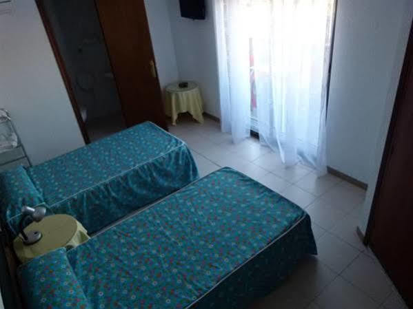 Hostal Pardo Miami Playa Extérieur photo