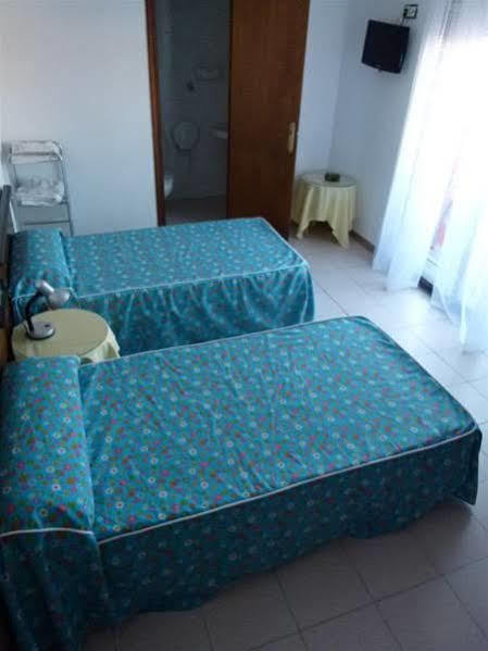 Hostal Pardo Miami Playa Extérieur photo